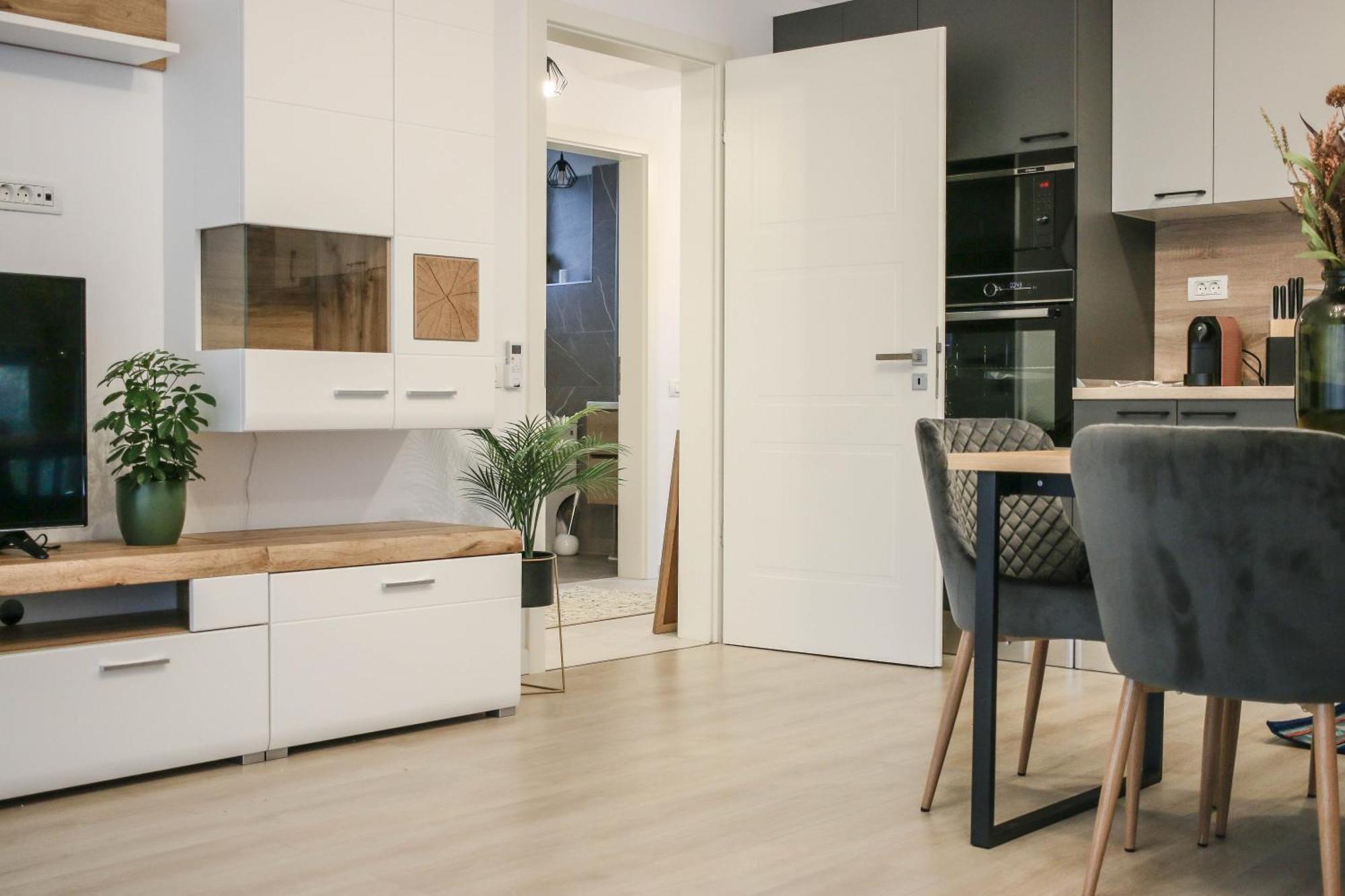 The Next Door Apartaments Bucarest Extérieur photo